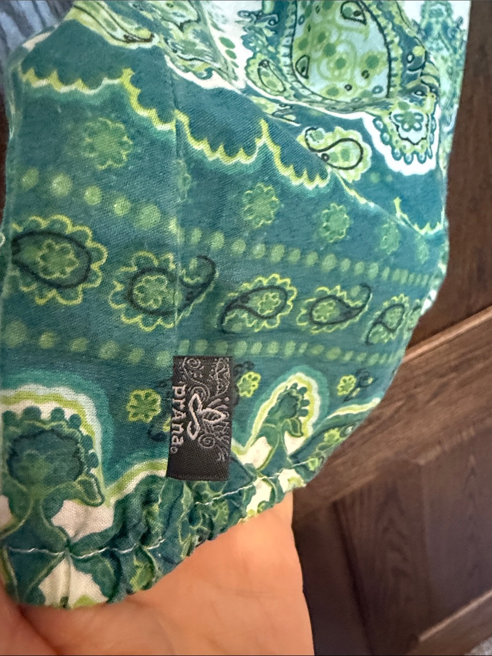 Prana Women’s Green Paisley Bandanna Printed Peasant Top Small - Picture 9 of 10